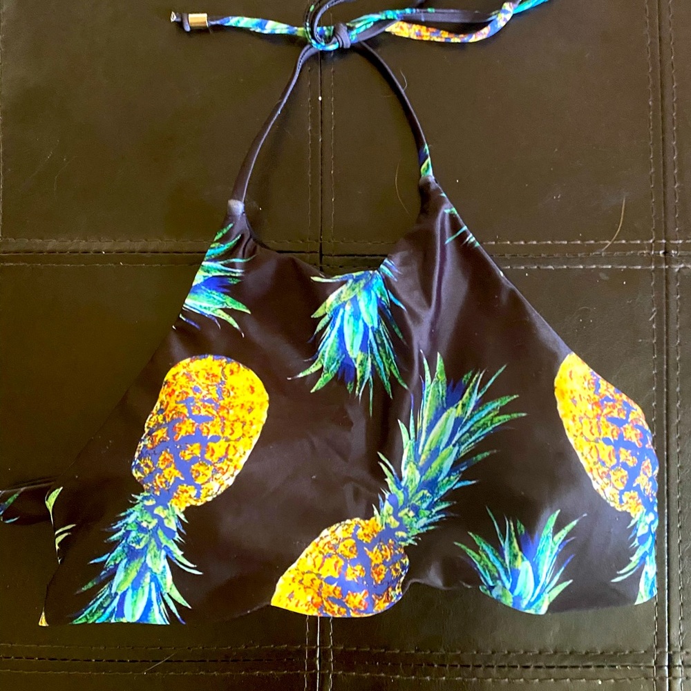 Bathing suit top